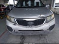 2011 Kia Sorento — photo 12 of 16 | VIN 5XYKTDA28BG060144