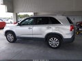 2011 Kia Sorento — photo 14 of 16 | VIN 5XYKTDA28BG060144