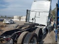 2025 Volvo VNL — photo 4 of 17 | VIN 4V4NC9EJ5SN689899