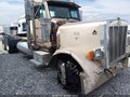 2000 Peterbilt 379 — photo 11 of 18 | VIN 1XP5DR9XXYD506517