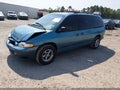 1999 Dodge Grand Caravan — photo 2 of 16 | VIN 1B4GP44G0XB847282