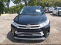 2017 Toyota Highlander — photo 11 of 15 | VIN 5TDKZRFH4HS513261