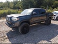 2017 Toyota Tacoma — photo 2 of 16 | VIN 3TMCZ5AN9HM048440