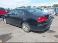 2013 Volkswagen Passat — photo 3 of 16 | VIN 1VWAP7A33DC073138