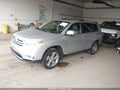 2011 Toyota Highlander — photo 2 of 16 | VIN 5TDDK3EH7BS072437