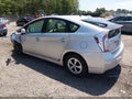 2014 Toyota Prius — photo 3 of 17 | VIN JTDKN3DU2E0375758