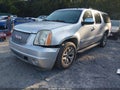 2013 GMC Yukon XL — photo 2 of 16 | VIN 1GKS1KE03DR144948