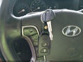 2011 Hyundai Santa Fe — photo 11 of 17 | VIN 5XYZHDAG9BG022529