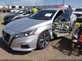 2022 Nissan Altima — photo 2 of 17 | VIN 1N4BL4DV1NN314379