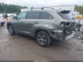 2016 Toyota Highlander — photo 3 of 18 | VIN 5TDJKRFHXGS230605