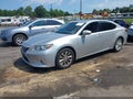 2014 Lexus ES 300h — photo 2 of 16 | VIN JTHBW1GG7E2069200