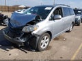 2013 Toyota Sienna — photo 2 of 17 | VIN 5TDKK3DC0DS398936