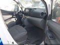 2018 Nissan NV 200 — photo 5 of 16 | VIN 3N6CM0KN4JK693558