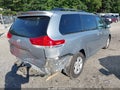 2014 Toyota Sienna — photo 4 of 18 | VIN 5TDKK3DCXES44485
