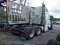 2012 Volvo VN — photo 4 of 18 | VIN 4V4NC9EJ5CN543634