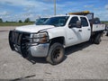 2008 Chevrolet Silverado 2500 — photo 2 of 15 | VIN 1GCHC23698F203452