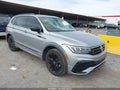 2022 Volkswagen Tiguan — photo 1 of 17 | VIN 3VVCB7AX6NM099716