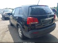 2011 Kia Sorento — photo 3 of 16 | VIN 5XYKT3A10BG040990