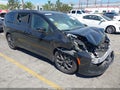 2027 Chrysler Pacifica — photo 1 of 16 | VIN 2C4RC1GG0VR557222