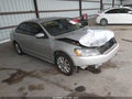 2014 Volkswagen Passat — photo 1 of 17 | VIN 1VWAS7A34EC104896