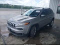 2018 Jeep Cherokee — photo 2 of 17 | VIN 1C4PJLCB6JD566104