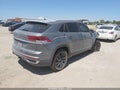 2022 Volkswagen Atlas Cross Sport — photo 4 of 18 | VIN 1V2JE2CA6NC220589