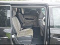 2016 Kia Sedona — photo 8 of 19 | VIN KNDMC5C19G6133891