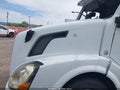 2007 Volvo VN — photo 9 of 15 | VIN 4V4NC9TG37N438748