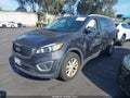 2016 Kia Sorento — photo 2 of 17 | VIN 5XYPG4A30GG168719
