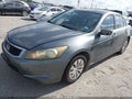 2009 Honda Accord — photo 2 of 11 | VIN 1HGCP26399A026255