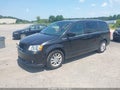 2018 Dodge Grand Caravan — photo 2 of 16 | VIN 2C4RDGCG4JR301617