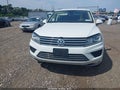 2016 Volkswagen Touareg — photo 12 of 17 | VIN WVGEF9BP8GD009644