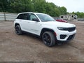 2023 Jeep Grand Cherokee — photo 1 of 17 | VIN 1C4RJHAG2P8882136