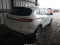 2015 Lincoln MKC — photo 4 of 16 | VIN 5LMCJ1A95FUJ23896