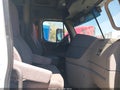 2018 Freightliner Cascadia 125 — photo 7 of 24 | VIN 1FUJGLDRXJLJZ7102