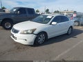 2008 Honda Accord — photo 2 of 16 | VIN 1HGCP36818A038965