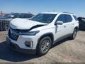 2022 Chevrolet Traverse — photo 2 of 18 | VIN 1GNEVHKW2NJ115117