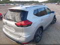 2017 Nissan Rogue — photo 4 of 16 | VIN 5N1AT2MV1HC884808