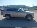 2015 Jeep Grand Cherokee — photo 13 of 16 | VIN 1C4RJFAG5FC913461