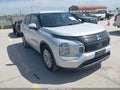 2023 Mitsubishi Outlander — photo 1 of 16 | VIN JA4J3TA88PZ010065