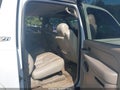 2004 Chevrolet Suburban 1500 — photo 8 of 14 | VIN 3GNFK16Z94G118041