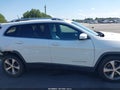 2020 Jeep Cherokee — photo 13 of 16 | VIN 1C4PJLDB2LD610309