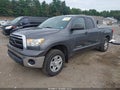 2011 Toyota Tundra — photo 2 of 17 | VIN 5TFUM5F13BX025021