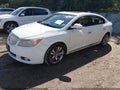 2010 Buick LaCrosse — photo 2 of 15 | VIN 1G4GE5EV1AF220937