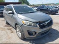 2016 Kia Sorento — photo 1 of 16 | VIN 5XYPG4A35GG089272