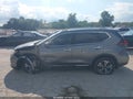 2018 Nissan Rogue — photo 14 of 16 | VIN 5N1AT2MV8JC827740