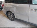 2017 Nissan Pathfinder — photo 6 of 20 | VIN 5N1DR2MM2HC633850