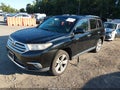 2012 Toyota Highlander — photo 2 of 16 | VIN 5TDDK3EH8CS123557
