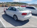 2013 Volkswagen Passat — photo 3 of 18 | VIN 1VWBP7A34DC029525