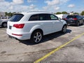 2013 Audi Q7 — photo 4 of 11 | VIN WA1DGAFE2DD011743